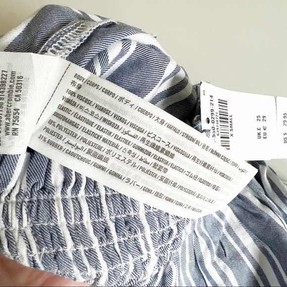 Hollister Ultra High Rise Tie Waist Paper Bag Striped Shorts XS NWT - Picture 9 of 10